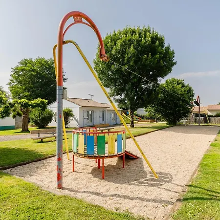 Сasa de vacaciones 05 - Le Cygne - Village